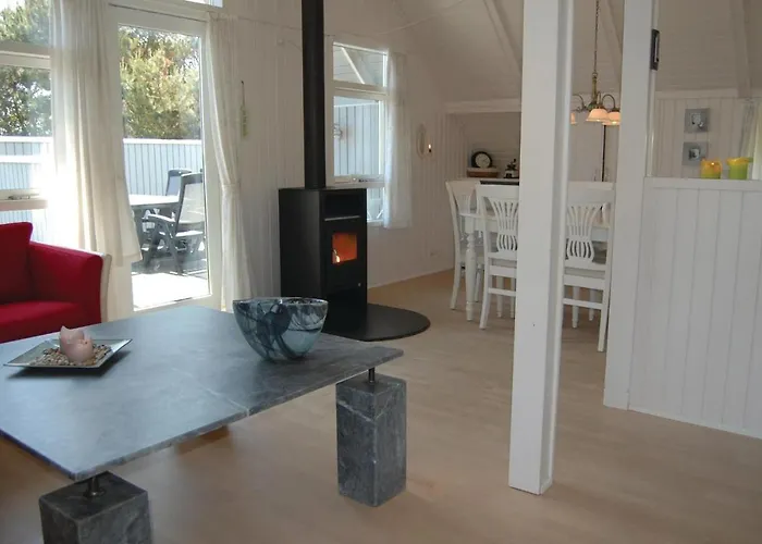 Nymandsbjerg Hvide Sande X 度假居 Bjerregård